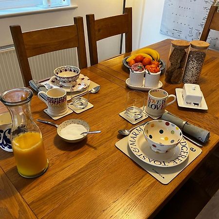 Flavian House Bed and Breakfast Chichester Eksteriør billede